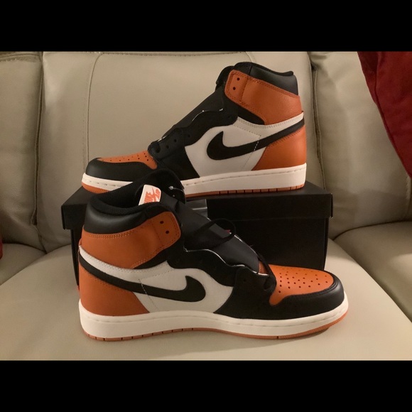 Men Retro Jordan 1 Shattered Backboard size 9